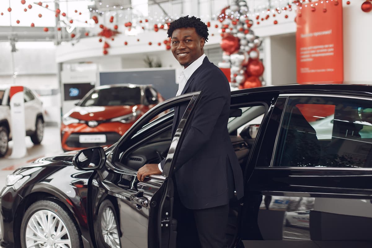 Professional Fleet Manager in Luxury Car